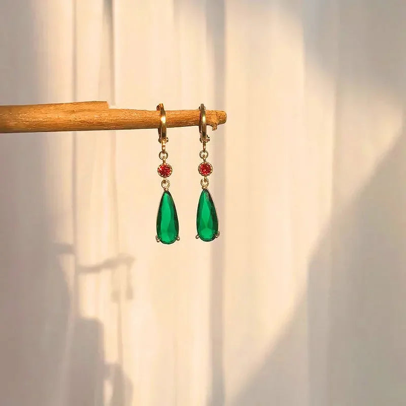 Orecchini a bottone in cristallo Anime giapponesi orecchini in Costume Clip per l'orecchio per le donne ragazze accessori per gioielli Cosplay regalo