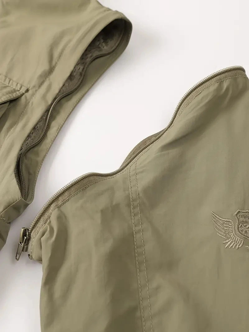 Giacca con cappuccio staccabile con maniche antivento adatta per attività all'aperto gilet multitasche impermeabile casual da uomo