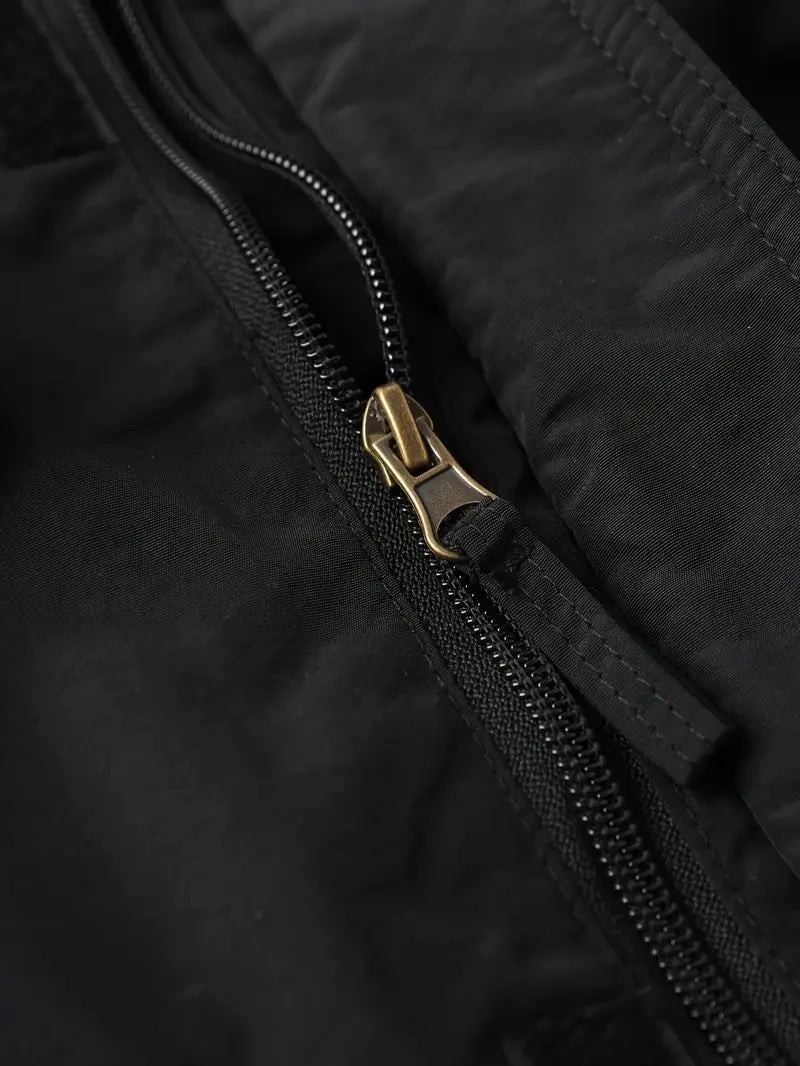 Giacca con cappuccio staccabile con maniche antivento adatta per attività all'aperto gilet multitasche impermeabile casual da uomo