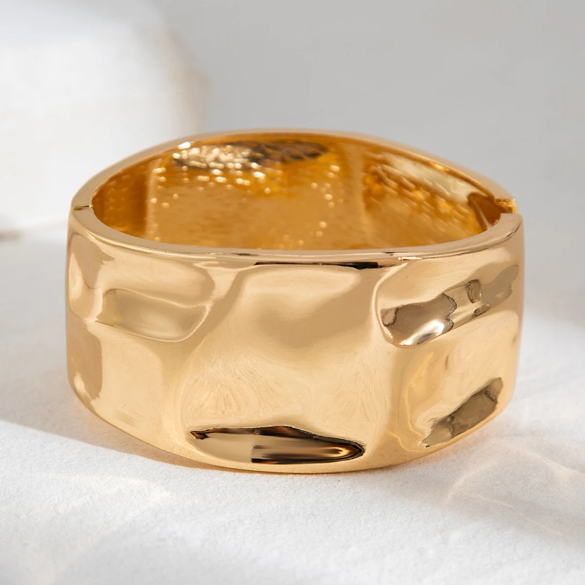 Ingemark 4 Stili Esagerati Punk Geometrici Grandi Braccialetti Aperti a Molla da Donna Chunky Heavy Metal Bracciale da Uomo Gioielli Regalo