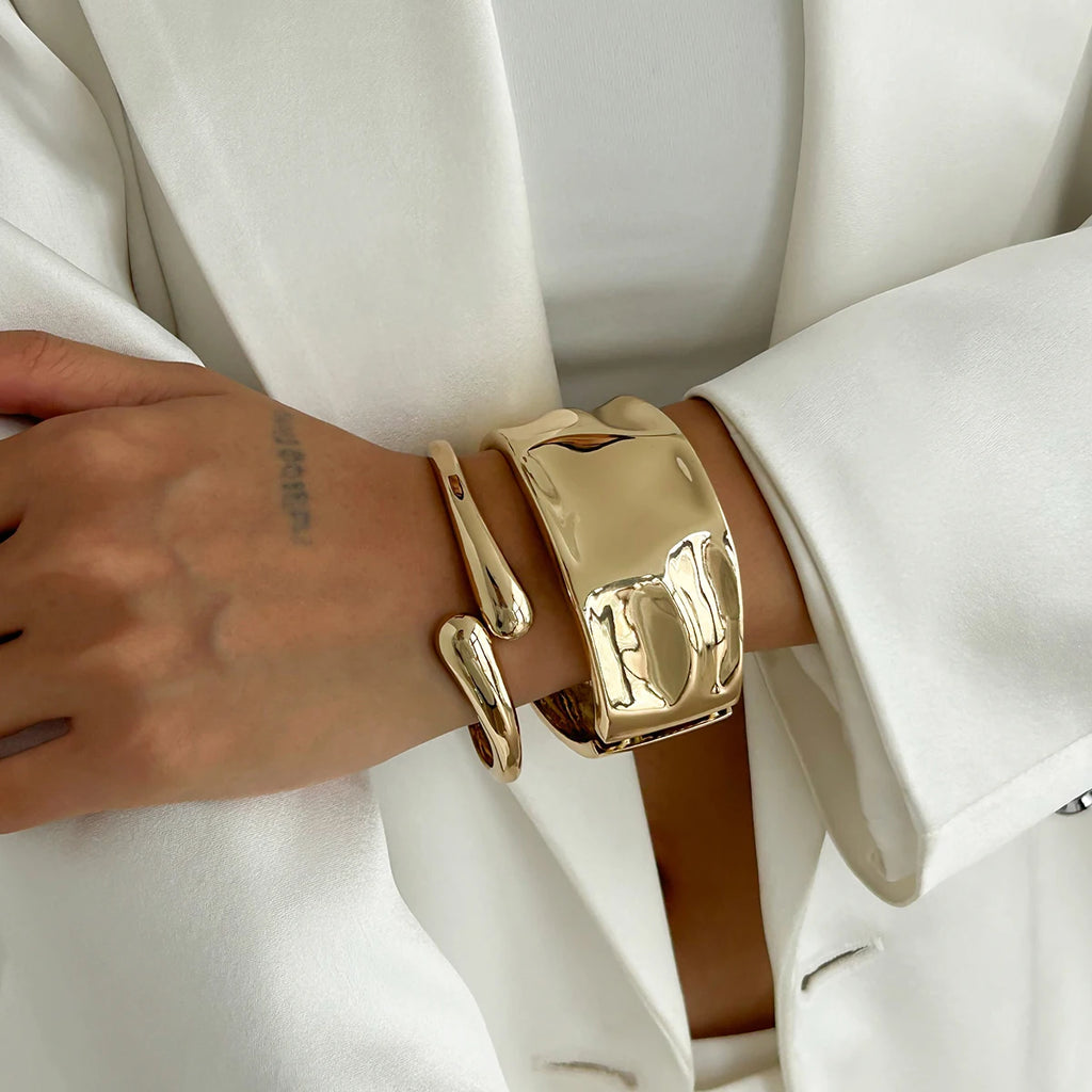 Ingemark 4 Stili Esagerati Punk Geometrici Grandi Braccialetti Aperti a Molla da Donna Chunky Heavy Metal Bracciale da Uomo Gioielli Regalo