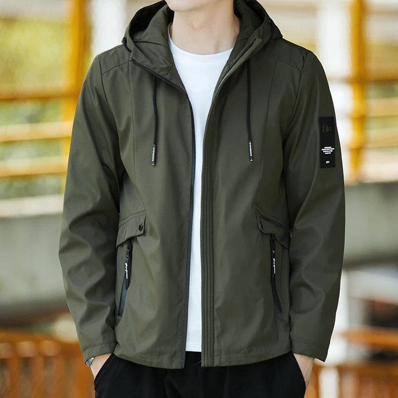 Giacche da uomo Giacca militare impermeabile con cappuccio Giacca a vento Cappotto sportivo da campeggio all'aperto Abbigliamento maschile Cappotto sottile 5XL 6XL 7XL